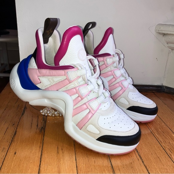 Louis Vuitton LV Archlight sneakers EUC  Calfskin Multi/colored   EU 39 US 9 - Picture 1 of 13